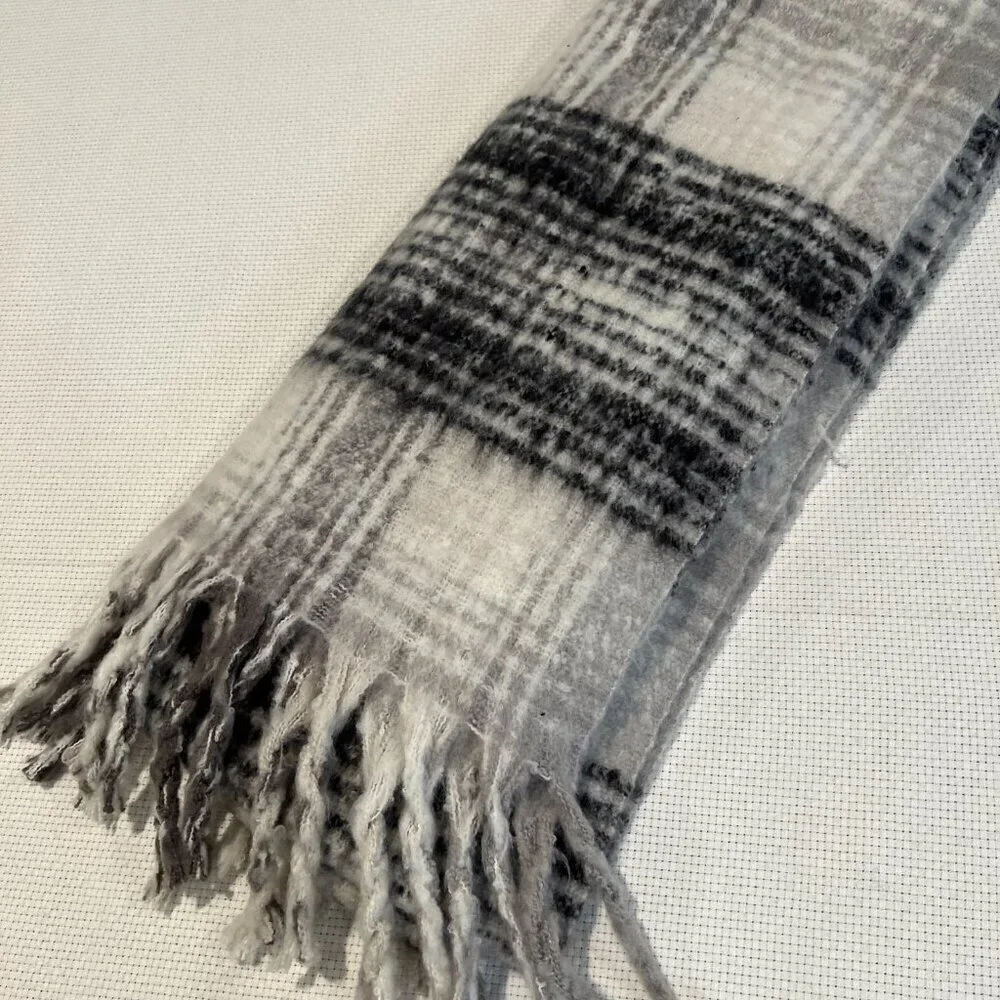 Unisex Gray Plaid Scarf Eco Friendly Recycled Plastic Ultra Soft Large 16